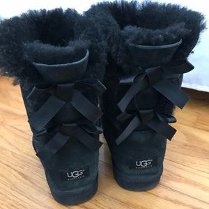 Black Bailey Bow UGG boots